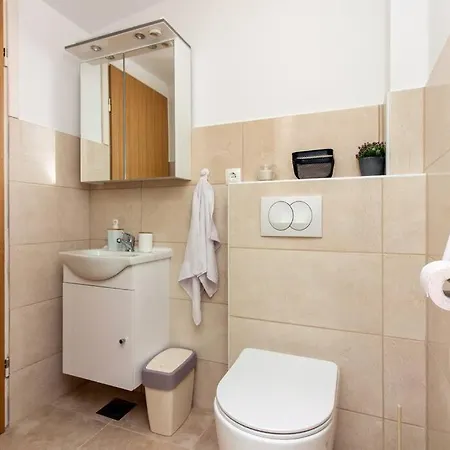 Apartman Nice 2 Floors 2 Bathroom In Center